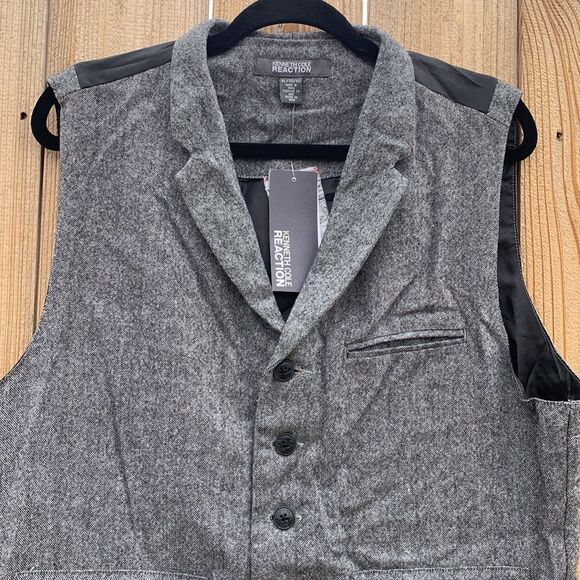 Take 50% OFF- Kenneth Cole Charcoal Gray Vest with Black Trim, Size-XL - Picture 2 of 8